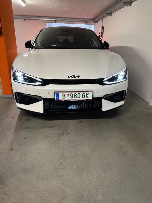 Image of Kia EV6