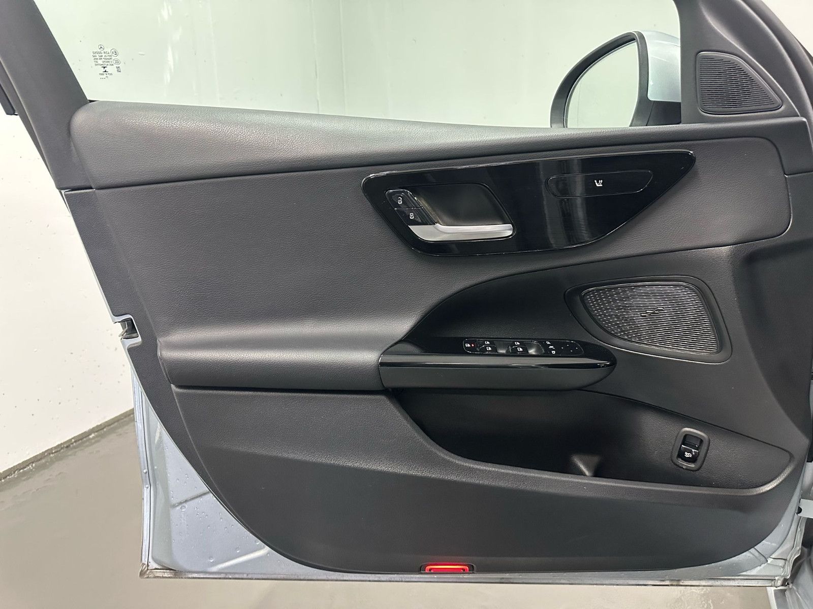 Fahrzeugabbildung Mercedes-Benz C 200 d T Auto AVANTGARDE*KAMERA*DISTRO*SPUR*AHK