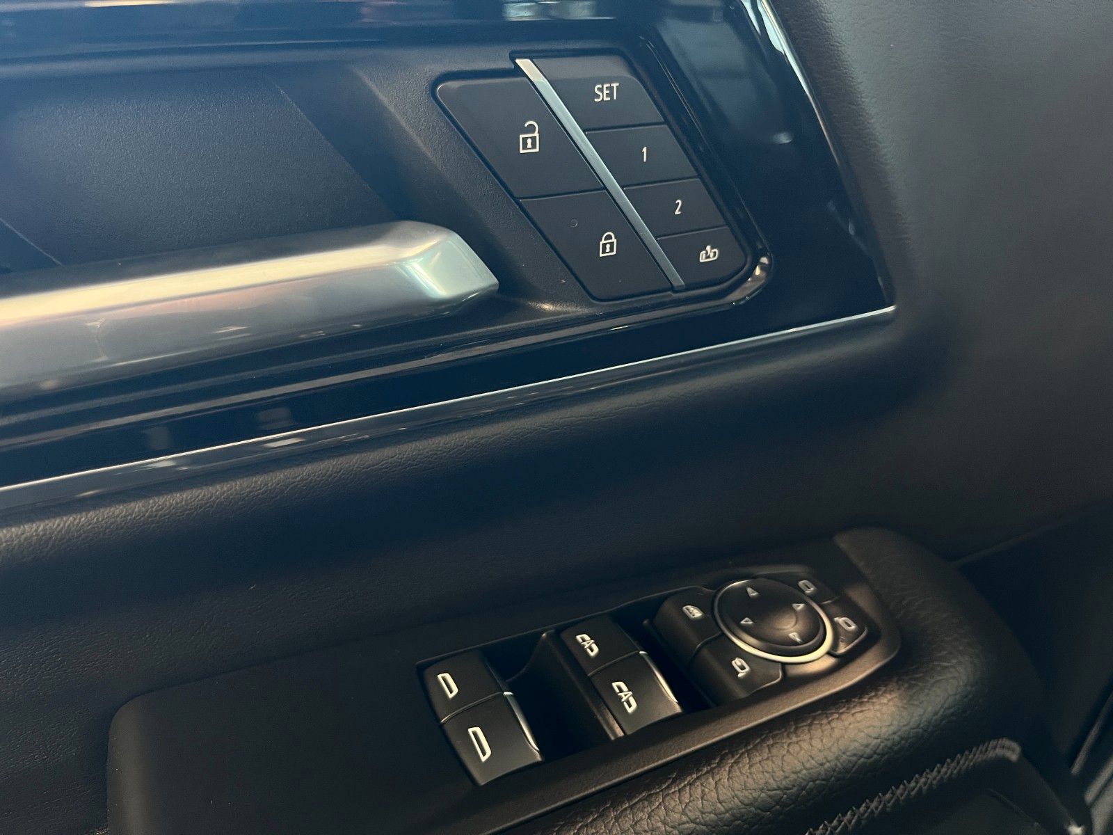 Fahrzeugabbildung GMC Yukon Denali 6.2 V8*Luftfed.*360°*Head-Up