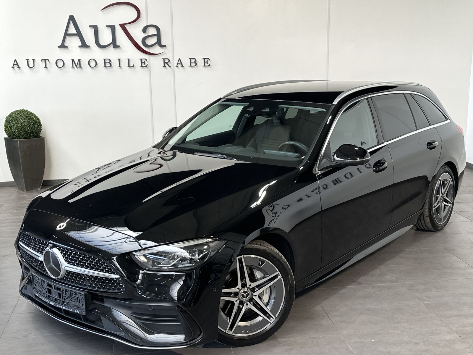 Fahrzeugabbildung Mercedes-Benz C 200d T AMG-Line NAV+LED+360°+V-COCKPIT+CARPLAY