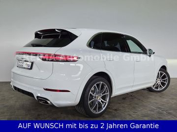 Porsche Cayenne - 4