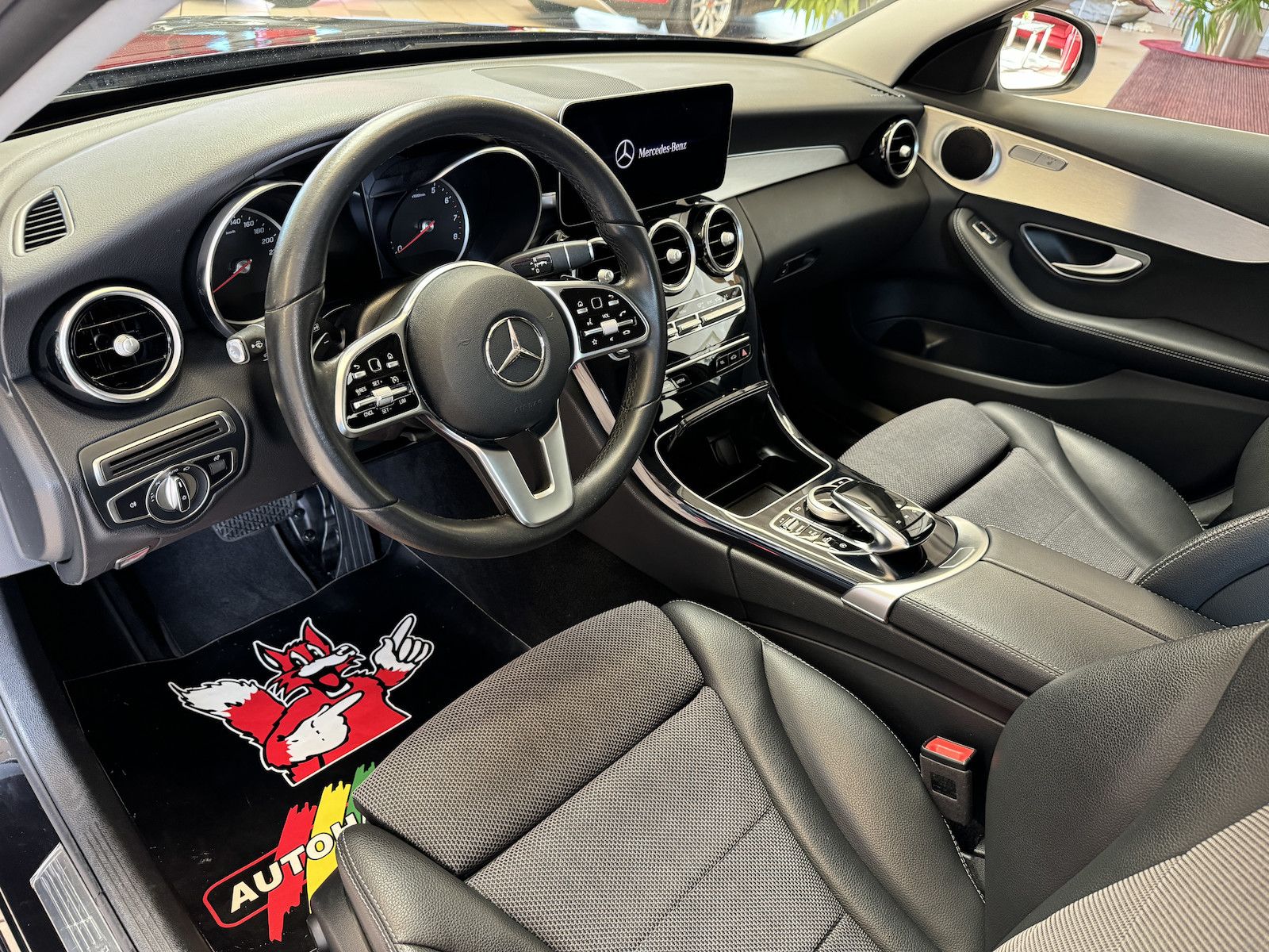 Fahrzeugabbildung Mercedes-Benz C 200 T Aut Avantgarde/1.Hd/Navi/LED/Cam/DAB/VZE