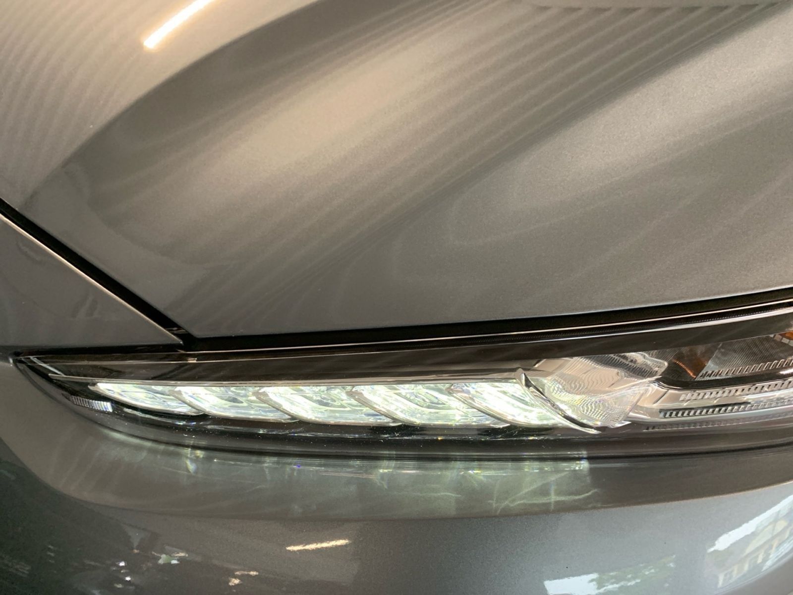 Fahrzeugabbildung Hyundai KONA 1.6 T-GDI 7-DCT Premium Leder Navi