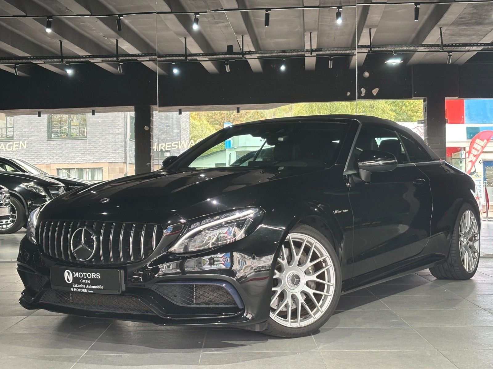 Fahrzeugabbildung Mercedes-Benz C 63 AMG Cabrio*Burmester*Ambiente*HUD*S-Auspuff
