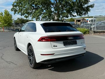 Audi Q8 - 3