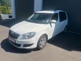 Skoda Roomster Ambition Plus Edition - weiße Skoda Roomster
