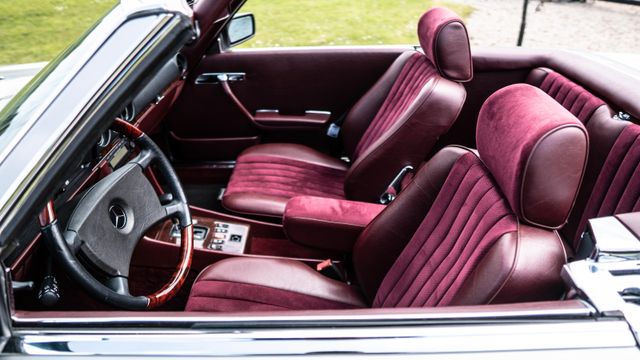 Fahrzeugabbildung Mercedes-Benz SL 300/Deutsch/2. Hand/Sammlerfahrzeug
