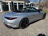Mercedes-Benz SL 63 AMG - Liftachse - Listenpreis ca.230.000 € - : Listenpreis