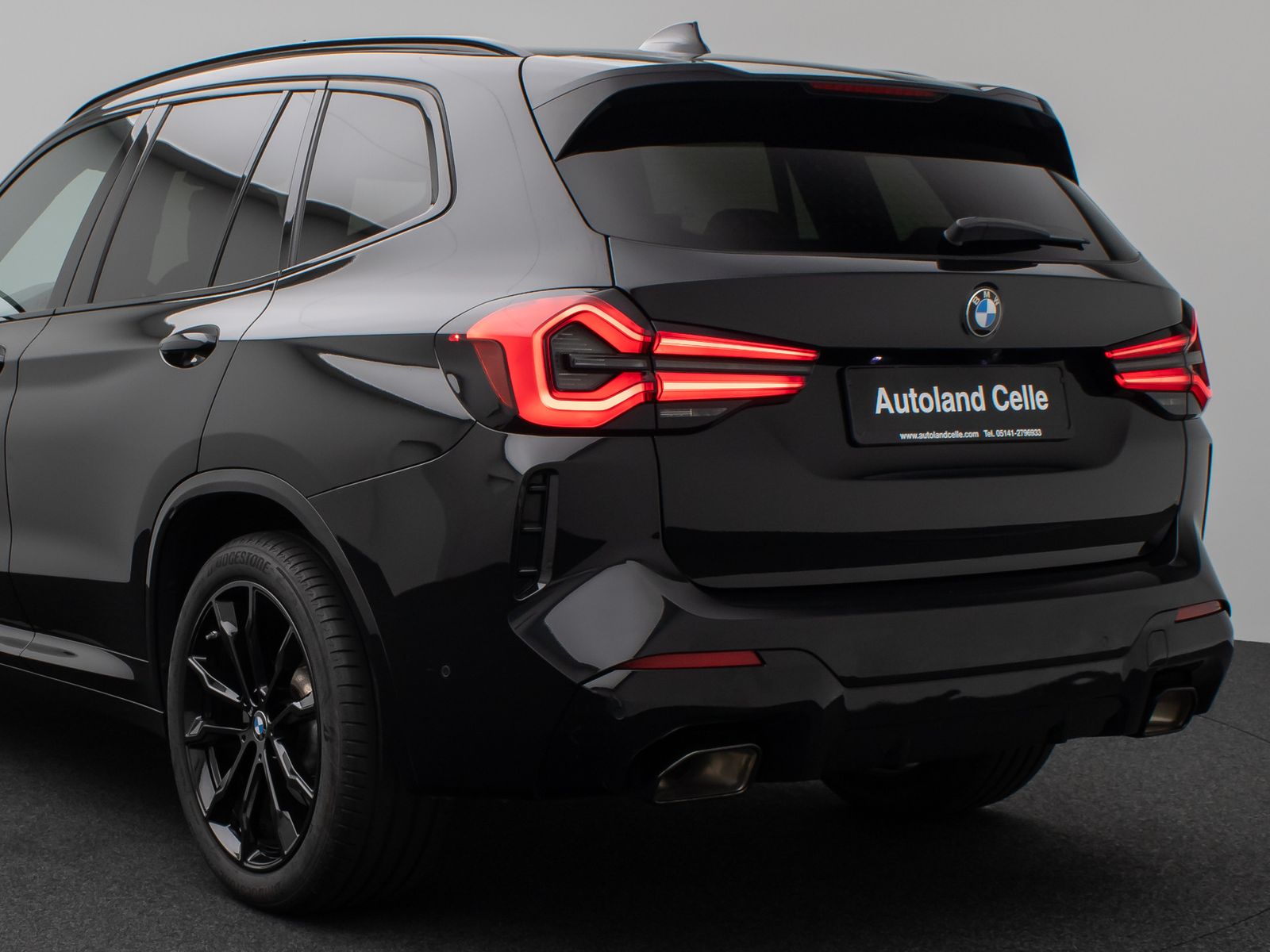 Fahrzeugabbildung BMW X3 xD30i M Sport DAB 360° Komfort Leder 20Zoll