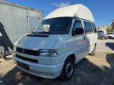 Volkswagen T4 2.5L Multivan Automatik /HOCHDACH/4xSCHLAFEN - Volkswagen T4: Hochdach