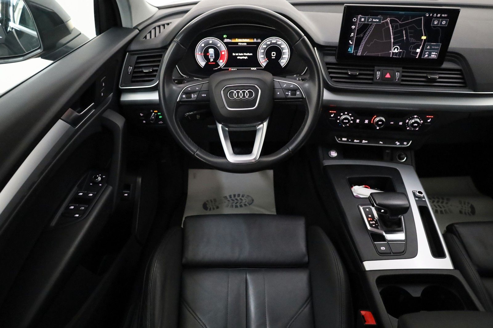 Fahrzeugabbildung Audi Q5 Sportback 35 TDI advanced Leder,Navi,Matrix-L
