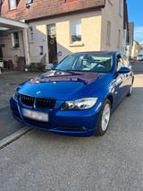 BMW 318i E90 - BMW 318: 318i E90