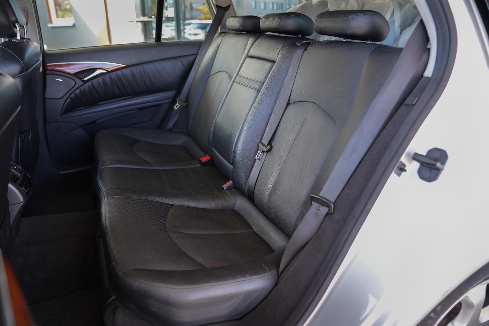 Mercedes-Benz E270 2004 — photo 16