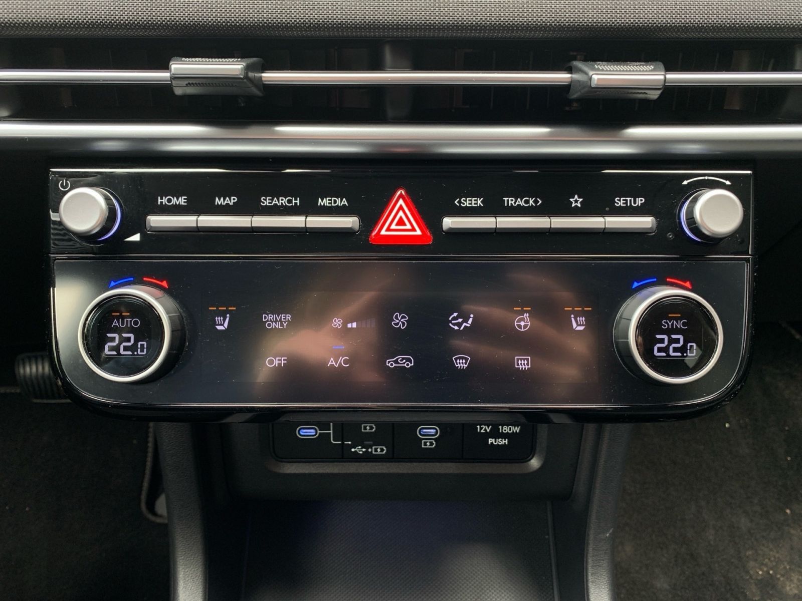Fahrzeugabbildung Hyundai TUCSON 1.6 T-GDI Trend Hybrid