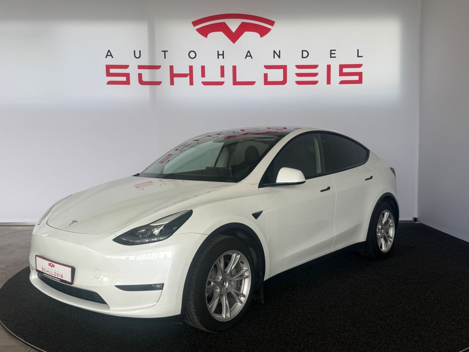 Tesla Model Y Long-Range FSD AWD AMD Ryzen AHK