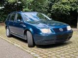 Volkswagen VW BORA 2.3L VR5 150 PS BBS (Scheckheftgep... - Volkswagen Bora mit Benzin-Antrieb: Kombi, V5