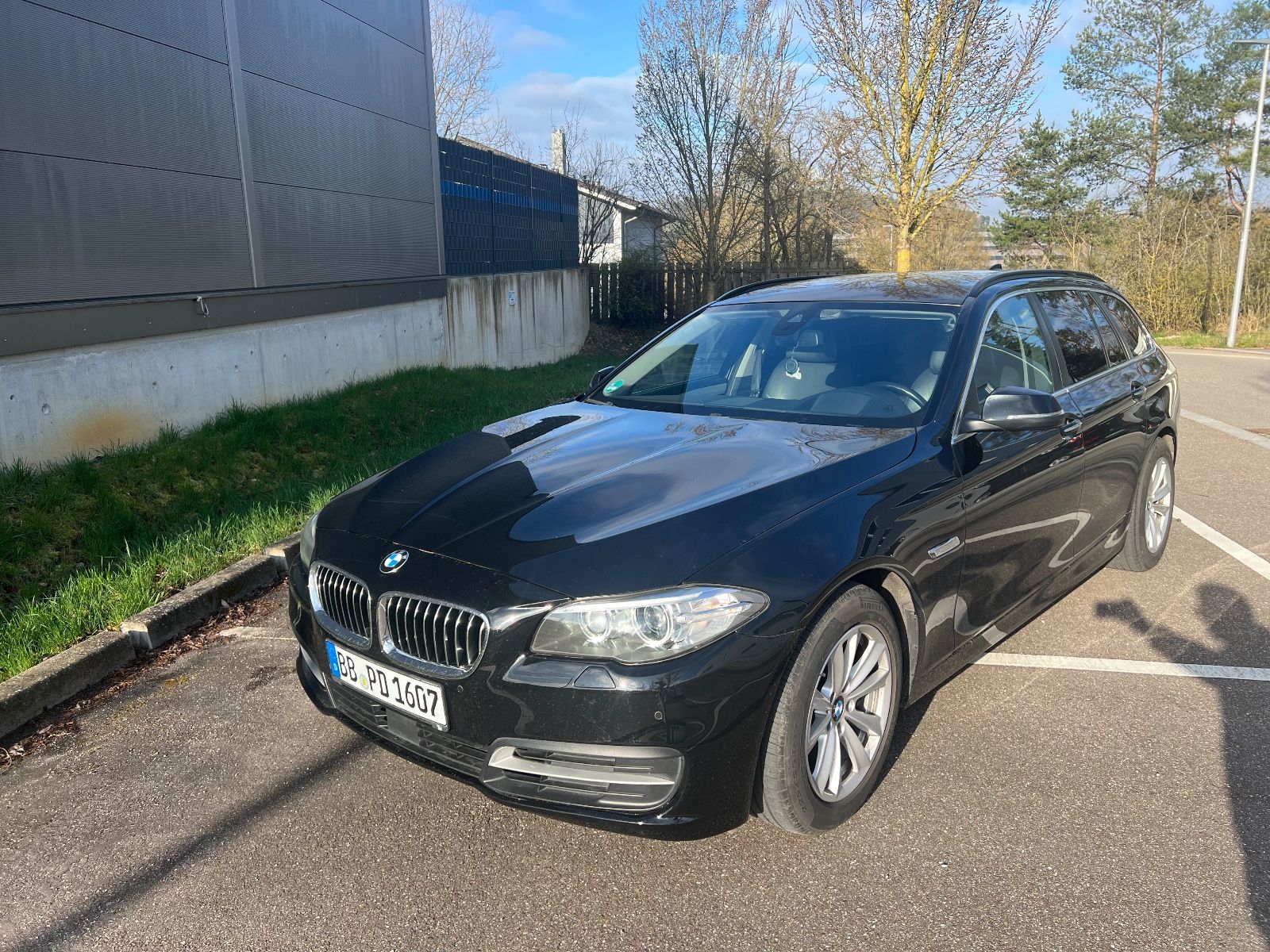 BMW 525