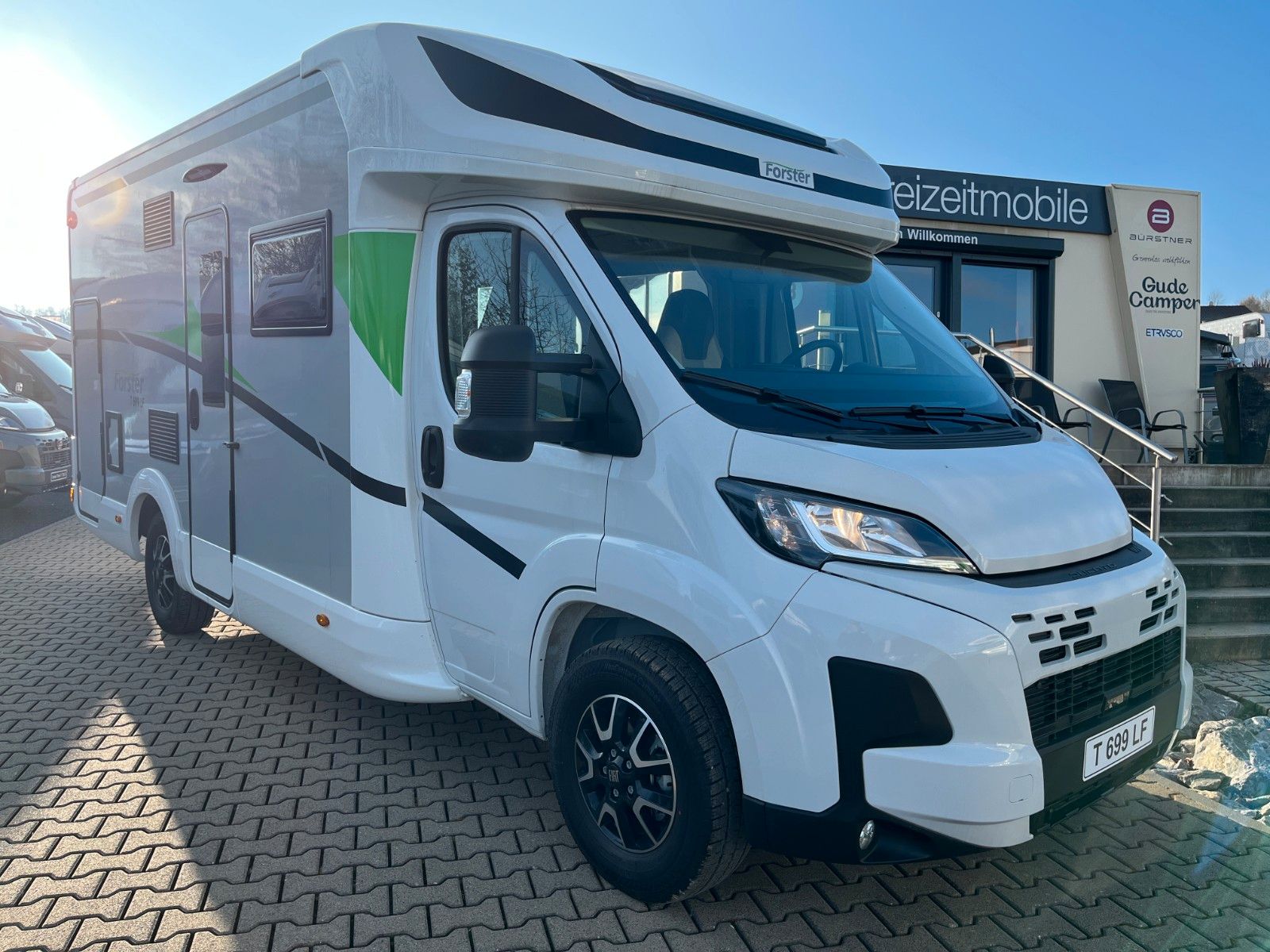 Fahrzeugabbildung Forster T 699 LF *Modell 26*Winterpaket*RFK*