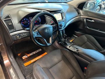 Hyundai i40 cw blue Premium *Navi*TOP*AHK*