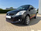 Suzuki Swift Club 4x4 - Suzuki Swift aus 2011: Allradantrieb