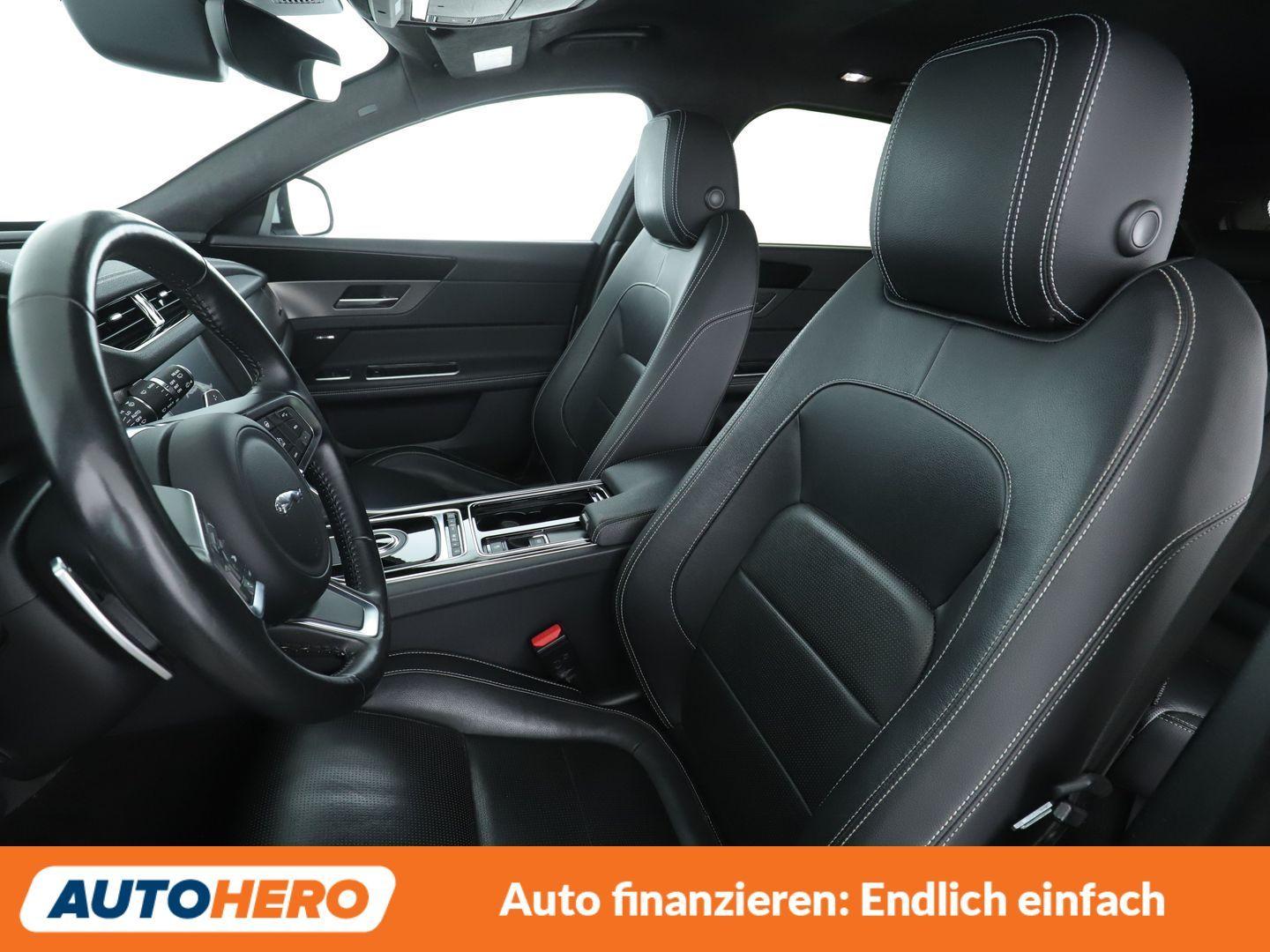Jaguar XF 25d Chequered Flag AWD Aut.*LED*TEMPO*PLA*, миниатюра 9