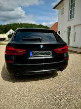 BMW Nur noch bis 04.04.2026 gültig.530d xDrive Sport - BMW: mit Navigationssystem, 5.0