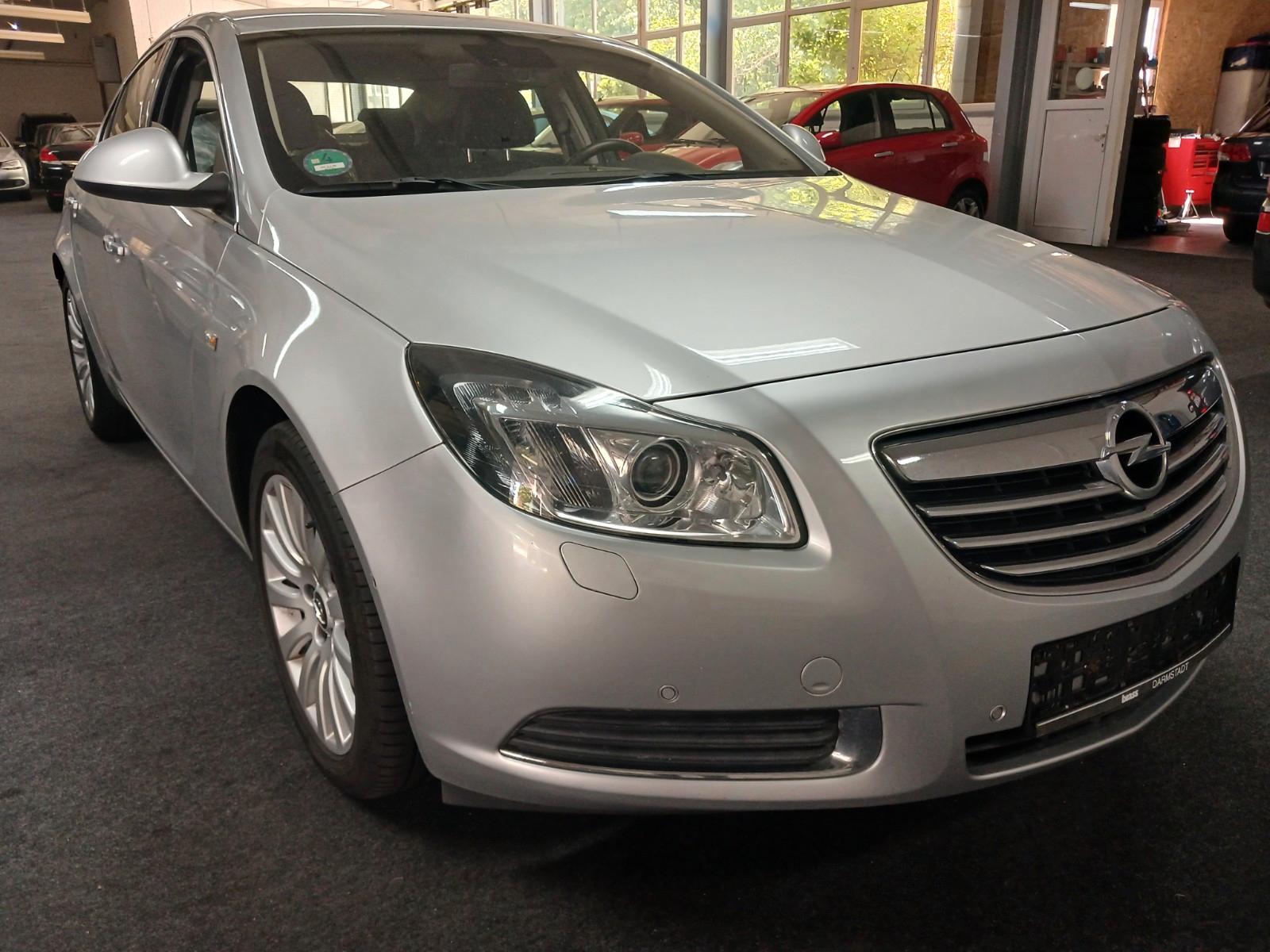 Opel Insignia A Lim. Cosmo 4x4 FULL SERVICE HU 6/2028