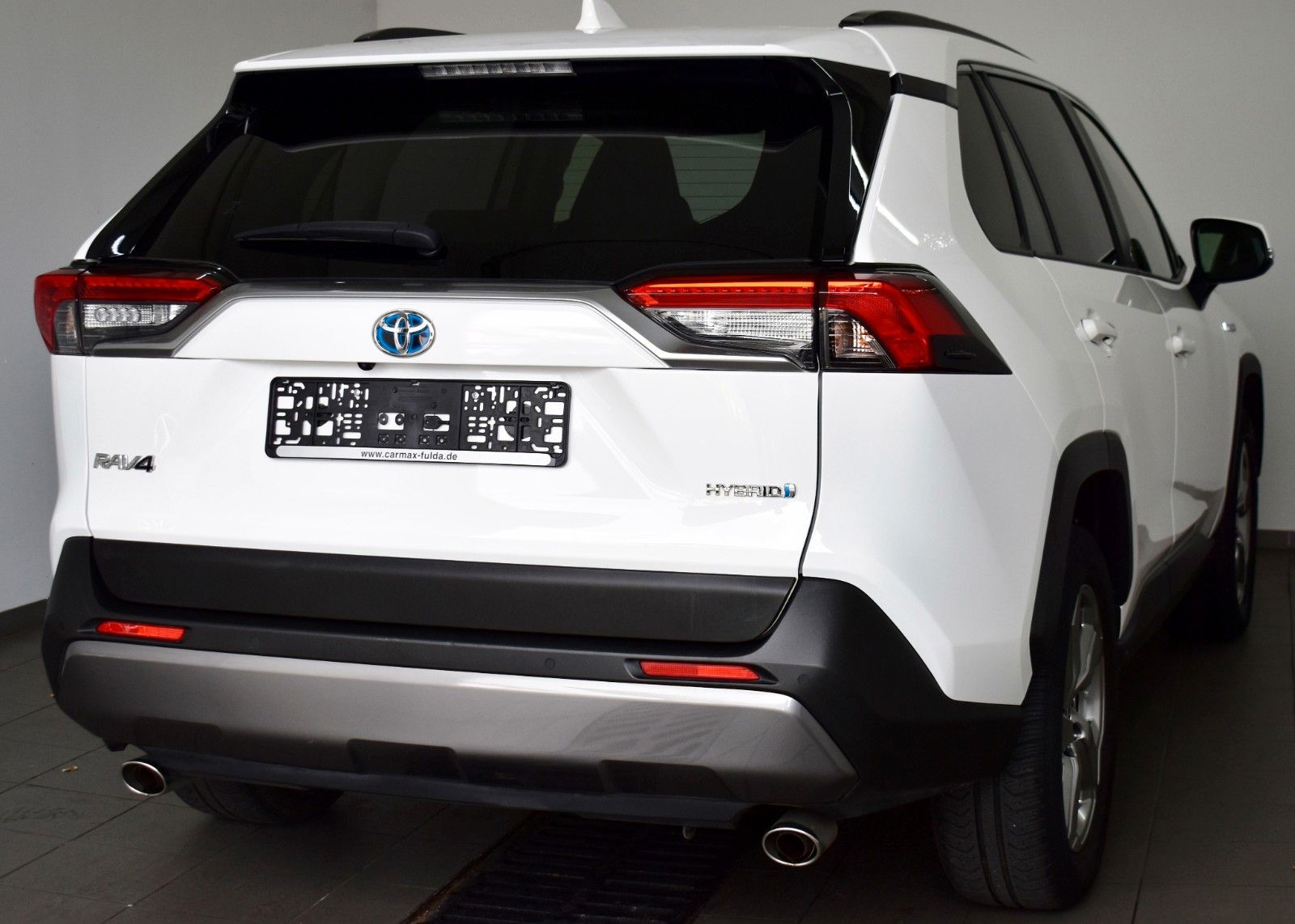 Fahrzeugabbildung Toyota RAV4 Hybrid Team Deutschland Navi,Kamera,SH,LED