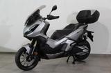 Honda ADV350 / Topcase/ABS/ LED/ Keyless/4tkm - Honda Motorräder in Chemnitz