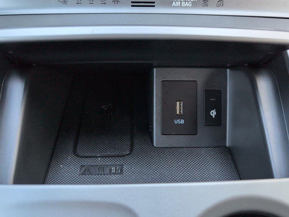 Fahrzeugabbildung Hyundai KONA EV 39kWh TREND GARANTIE-01/2031 SOH97% NAV+