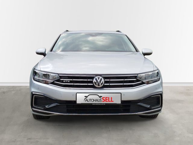Fahrzeugabbildung Volkswagen Passat Variant GTE 1.4 P 115 TSID6F, Standheizun