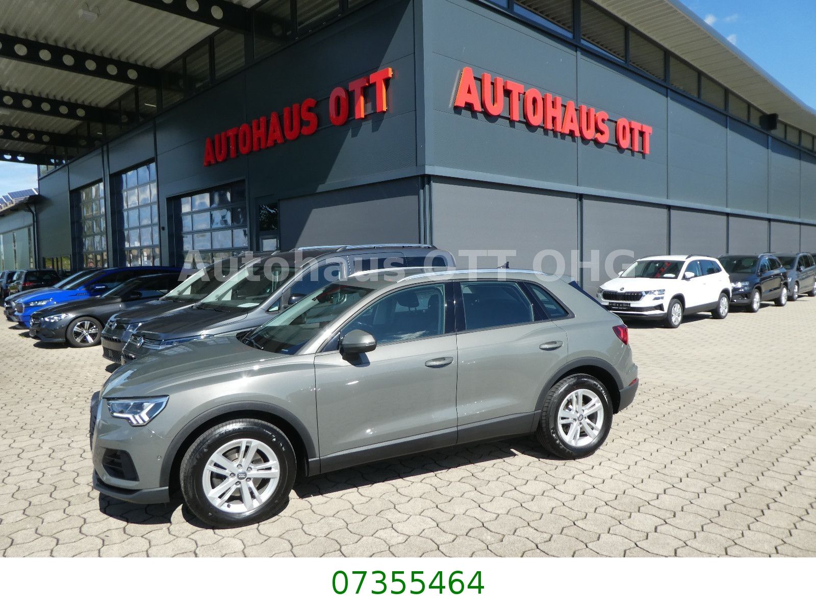 Audi Q3 - 1