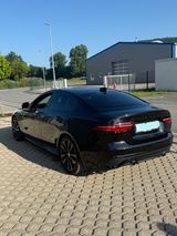 Jaguar XE P300 R-DYNAMIC BLACK AWD GARANTIE - Jaguar XE: R Dynamic Black