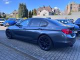 BMW 328 Baureihe 3 Lim. 328 i Sport 1.Hd, Leder,Navi - BMW 3er Reihe in Essen