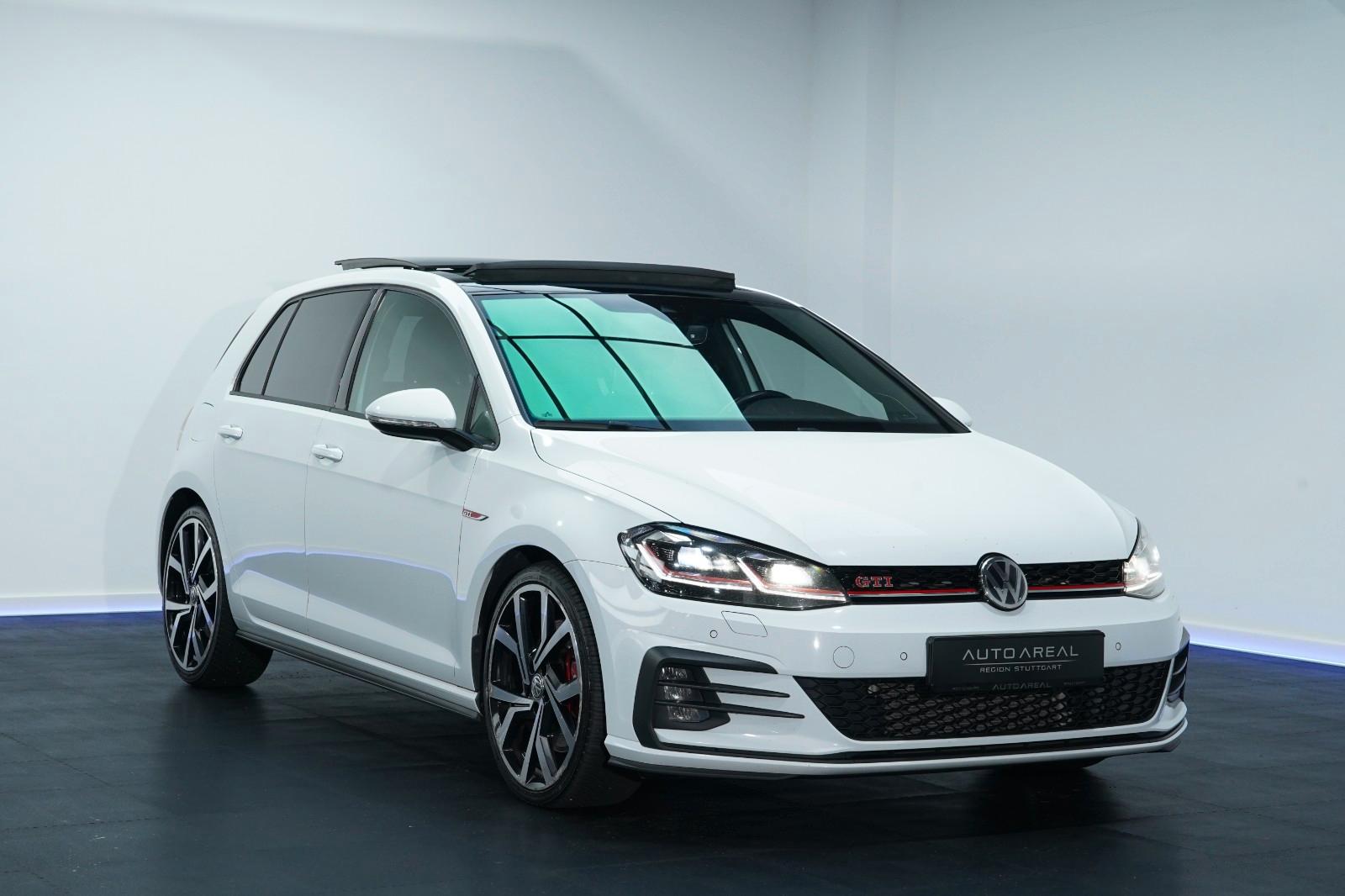 Volkswagen Golf 2.0 TSI GTI Perform. DSG/LED/ACC/DYNAU/PANO