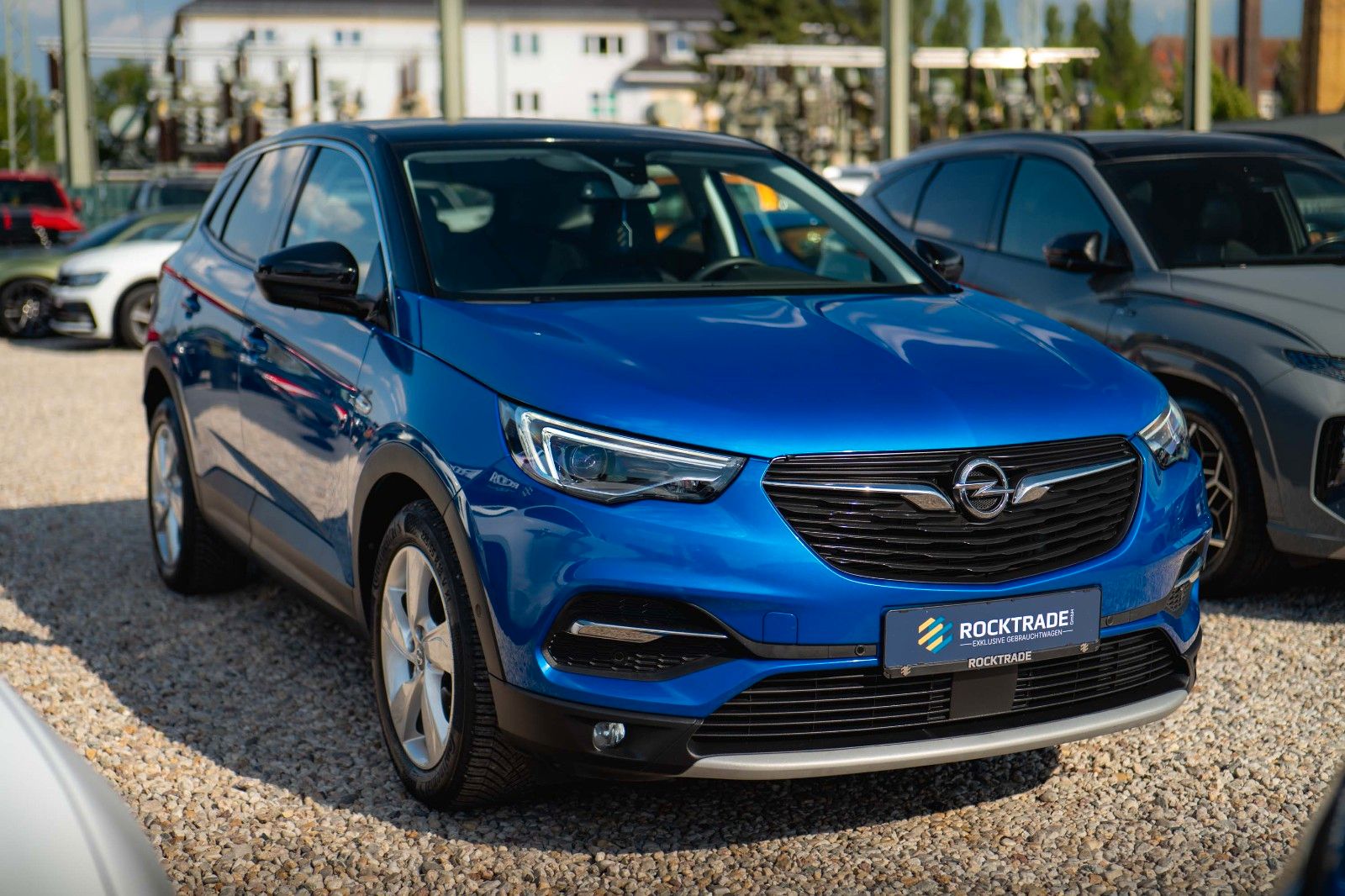 Fahrzeugabbildung Opel Grandland (X) 2.0 CDTI Innovation *LED*CarPlay*