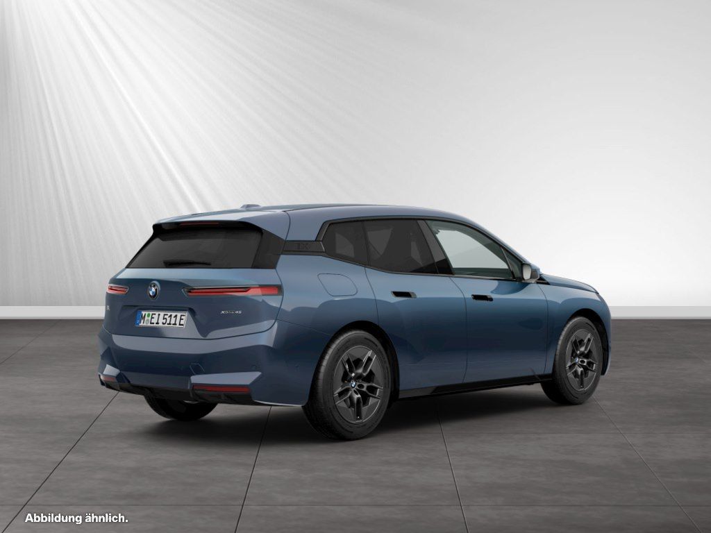 BMW iX - Bild 2