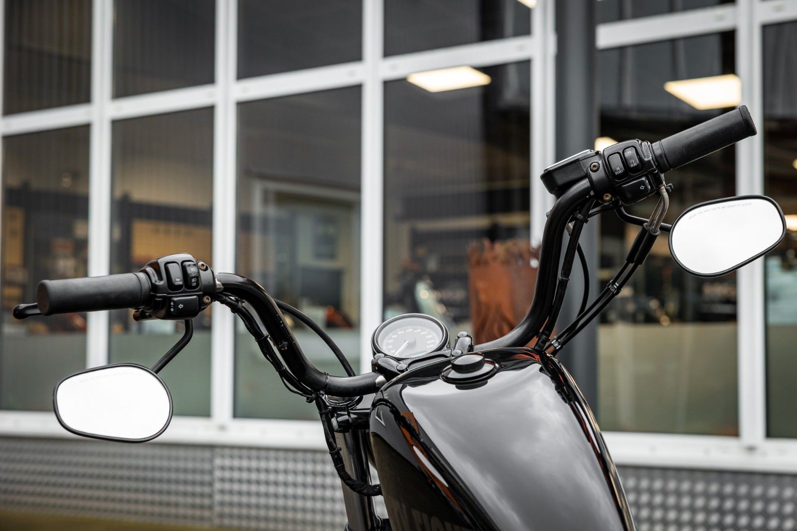 Fahrzeugabbildung Harley-Davidson XL1200X SPORTSTER FORTY-EIGHT - Kesstech -