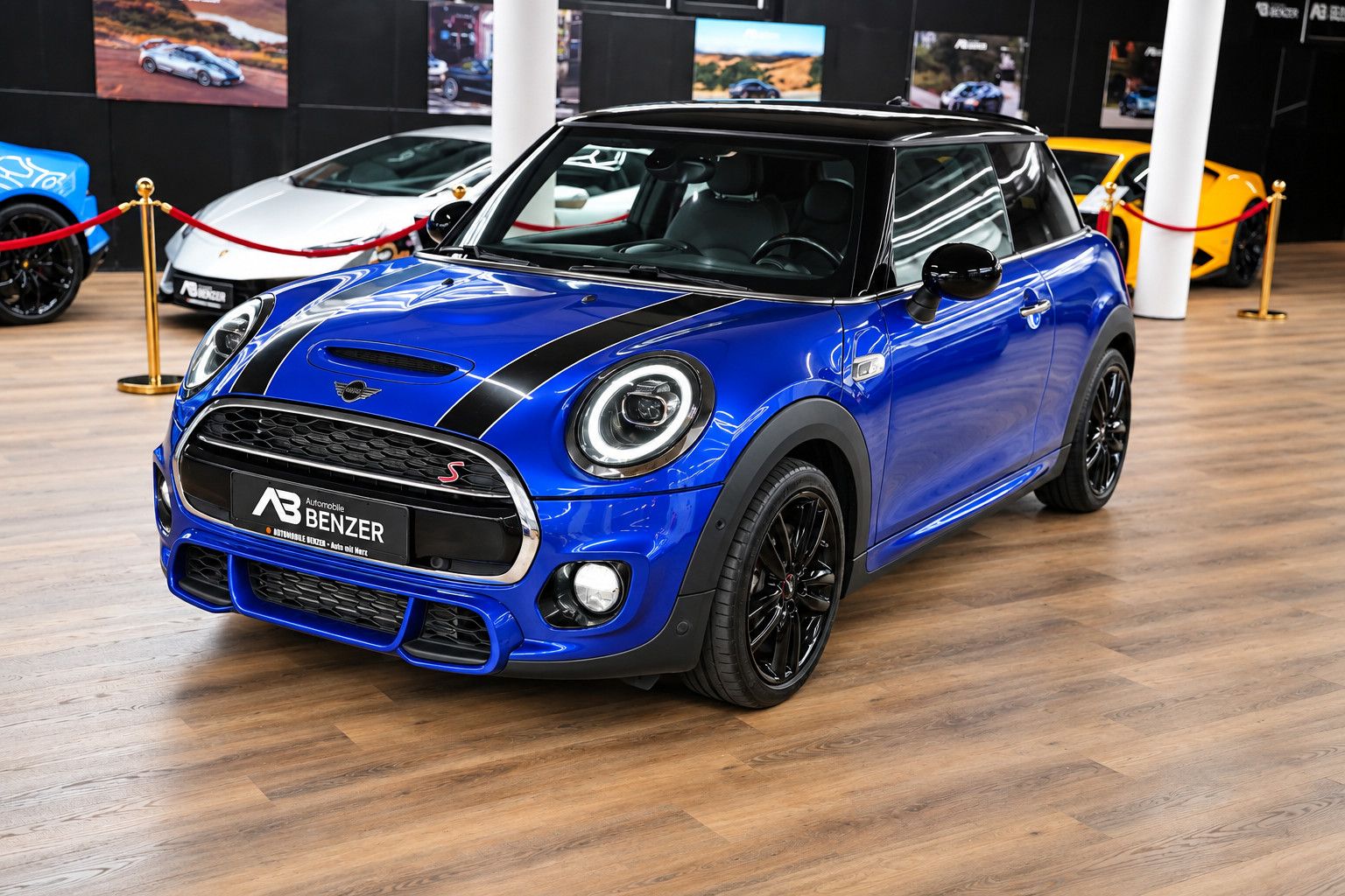 Fahrzeugabbildung MINI Cooper S John Cooper Works*SHZ*LED*AppleCarPlAY