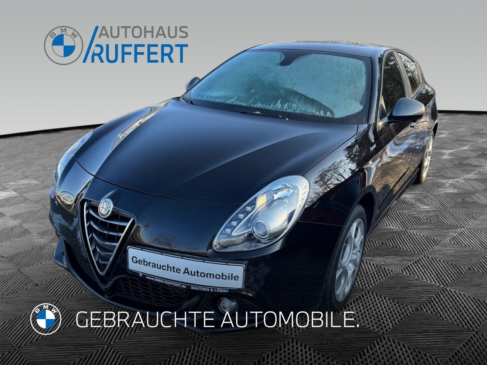 Alfa Romeo Giulietta Heckspoiler in Wagenfarbe LED Rückleuc