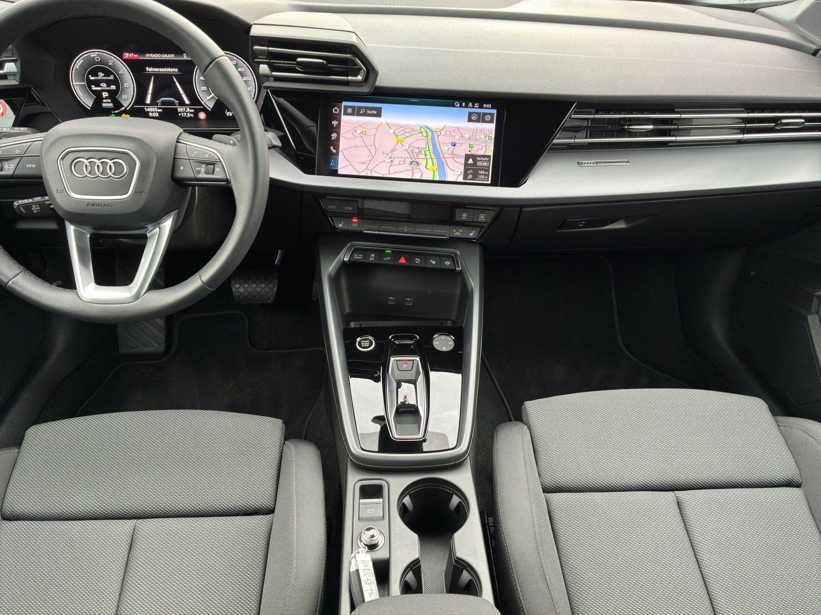 Fahrzeugabbildung Audi A3 Sportback 40 TFSI Kamera,LED,Matrix,Navi,PDC
