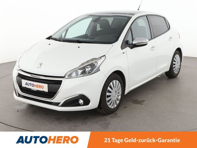 Peugeot 208 1.2 VTi Style*TEMPO*PANO*PDC*SHZ*