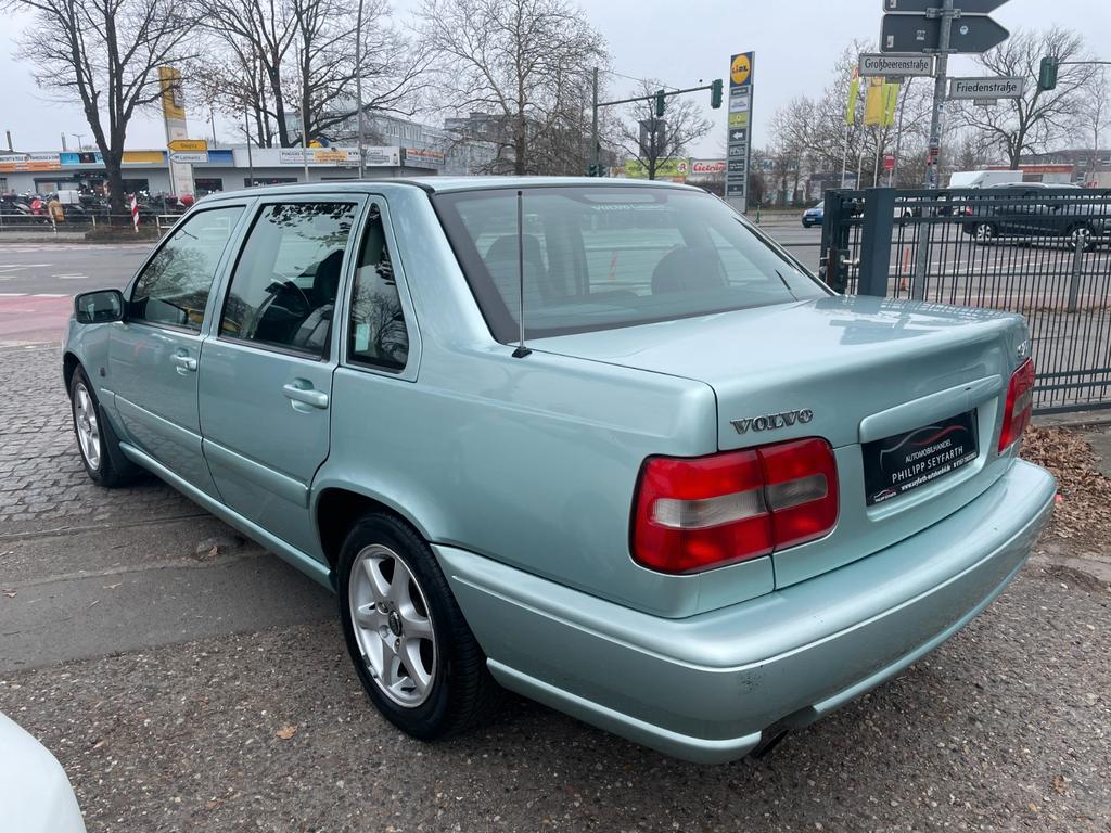 Volvo S70
