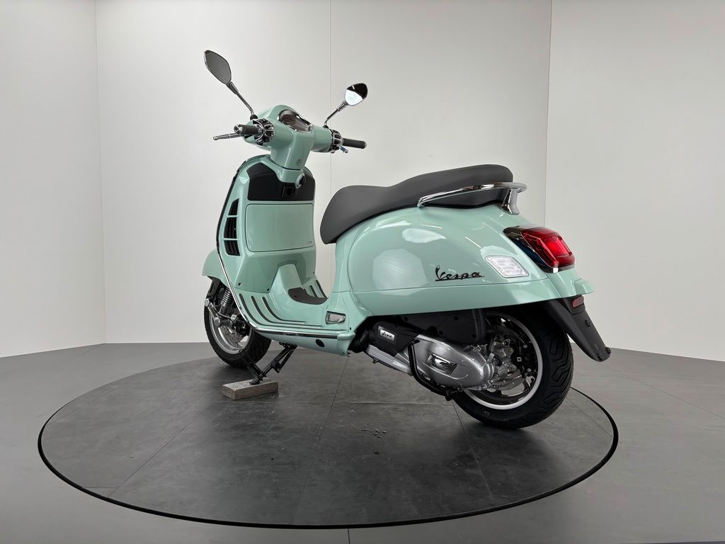 Fahrzeugabbildung Vespa GTS 125 E5+ *NEUFAHRZEUG*
