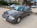 Mercedes-Benz C 180 SPORT Sport - gebrauchte Mercedes-Benz C 180 aus dem Jahr 1993