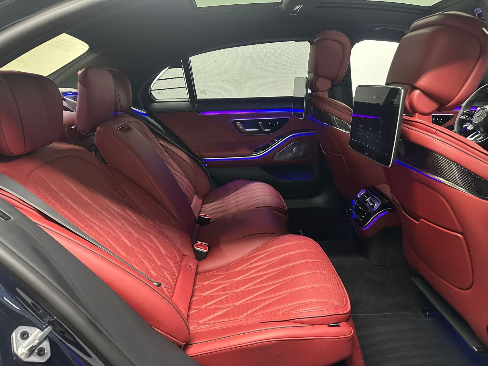 Fahrzeugabbildung Mercedes-Benz S 63 E Performance *EXKLUSIV*TV*PANO*FOND ENTER