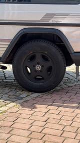 Mercedes-Benz G 300 - scheckheftgepflegte Mercedes G 300
