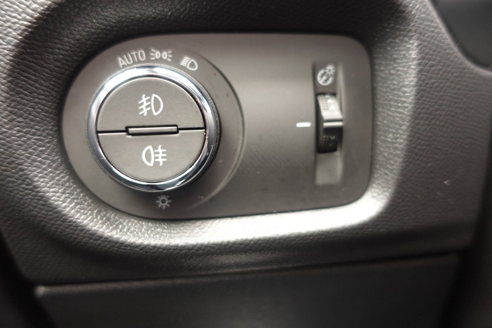 Fahrzeugabbildung Opel Corsa GS 1.2T,MatrixLED,Kamera,Sitzhzg,Allwetter