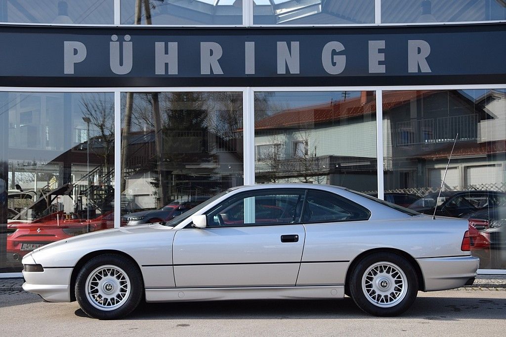 BMW 850