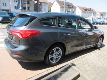 Ford Focus - 4